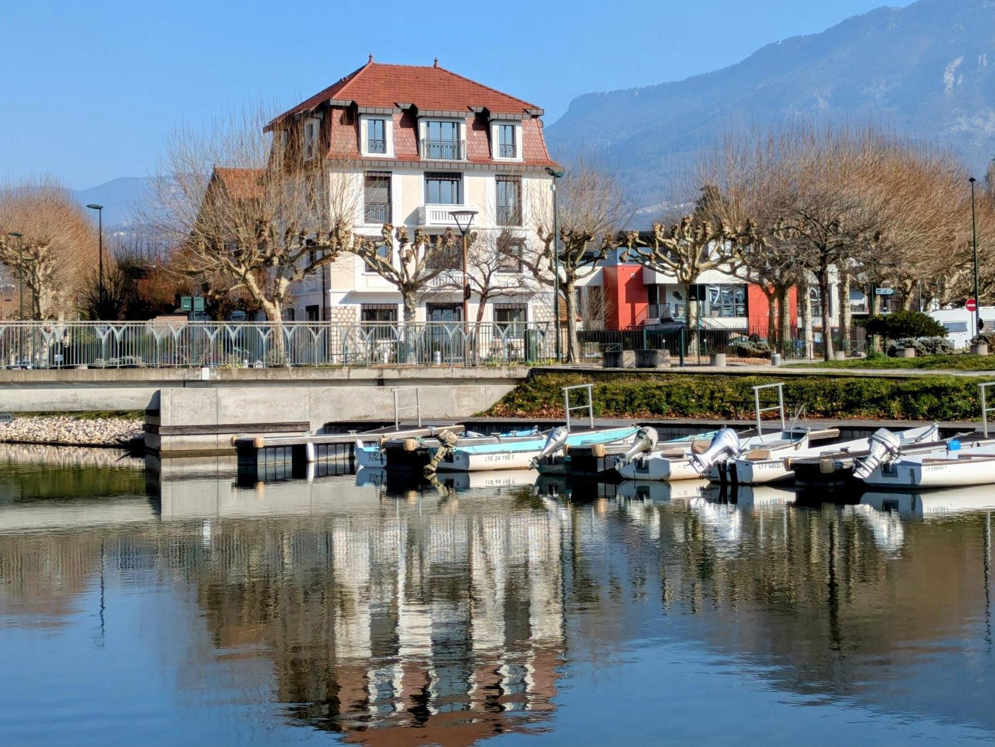La Du Petit Port -